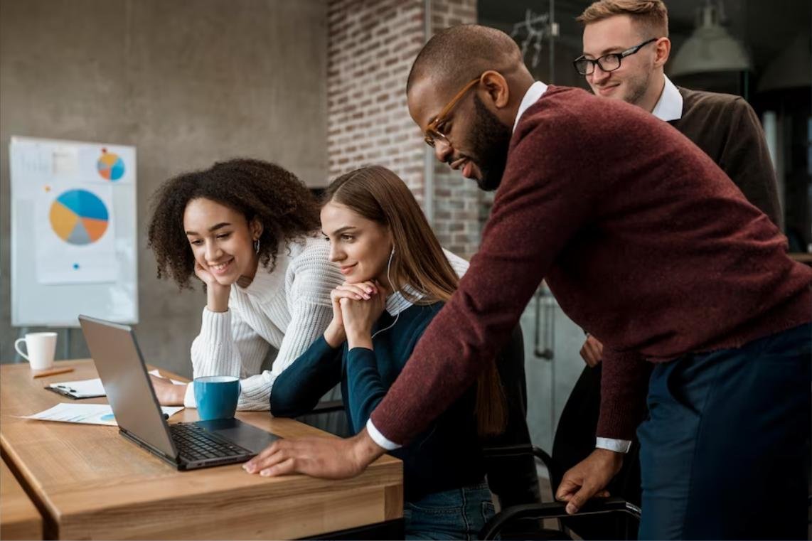 What is the best way to decide on a business and top 10 business plans